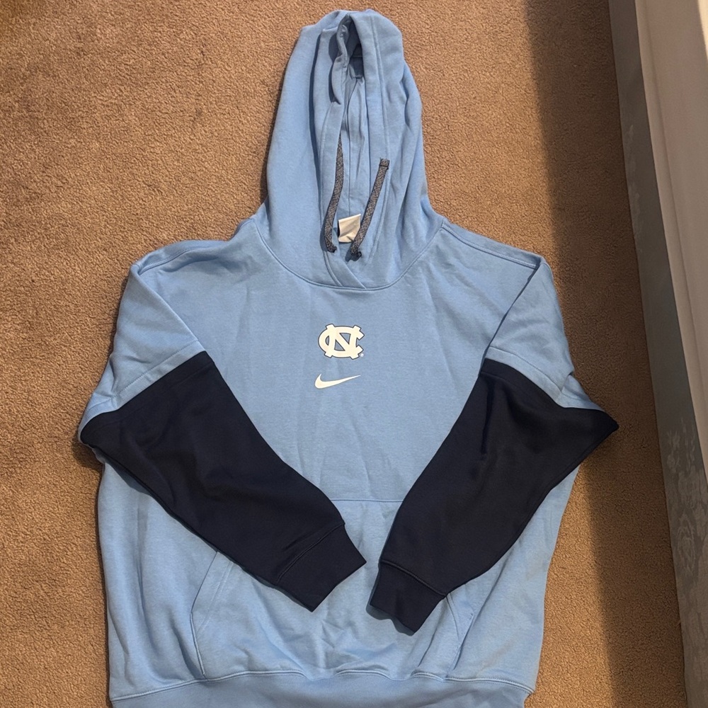 Nike North Carolina Oversized Hoodie